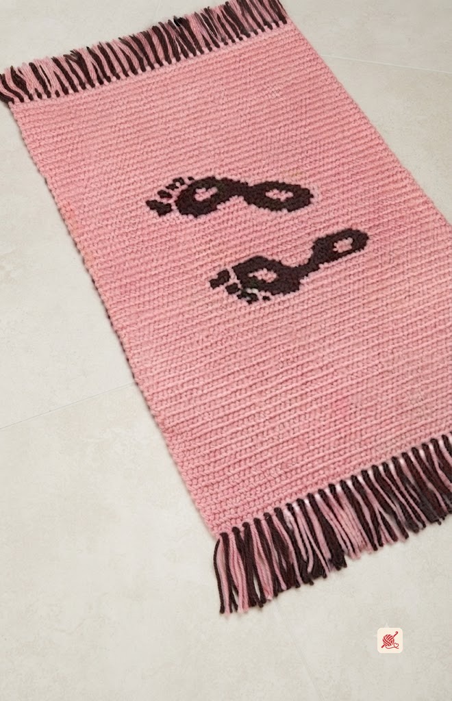 The Footprint Bath Mat Pattern