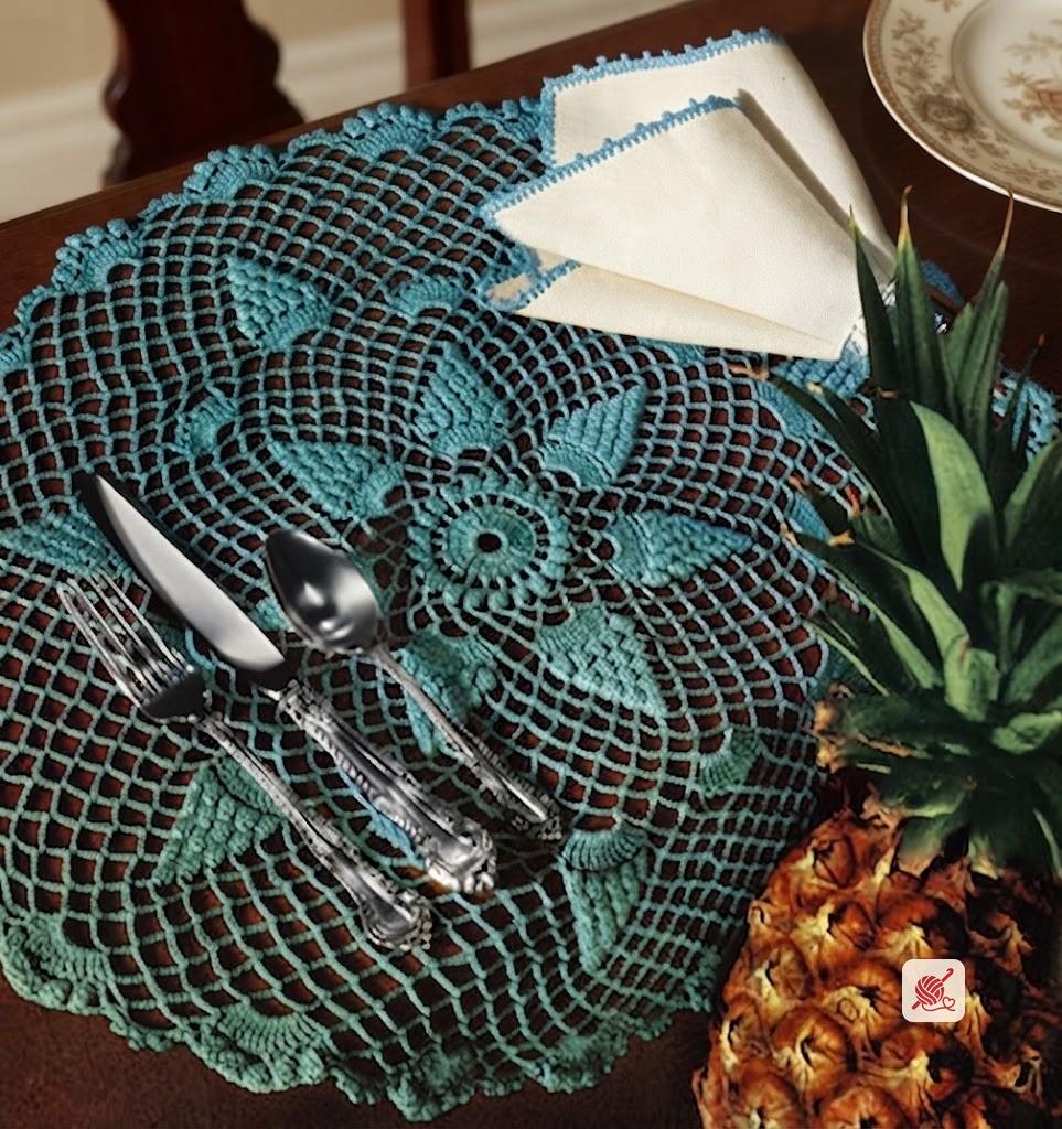 Festival Fancy Luncheon Mat & Napkin Pattern #S-241