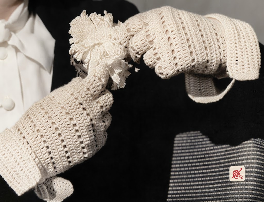 Crocheted Sport Glove Pattern #63