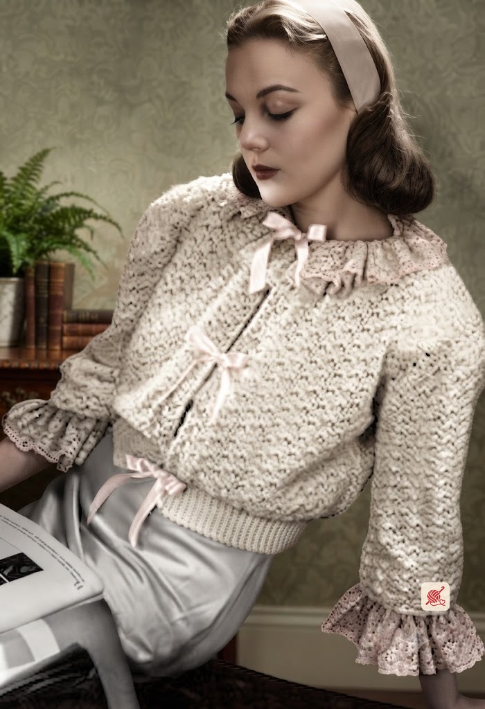 Bed Jacket Pattern #4047