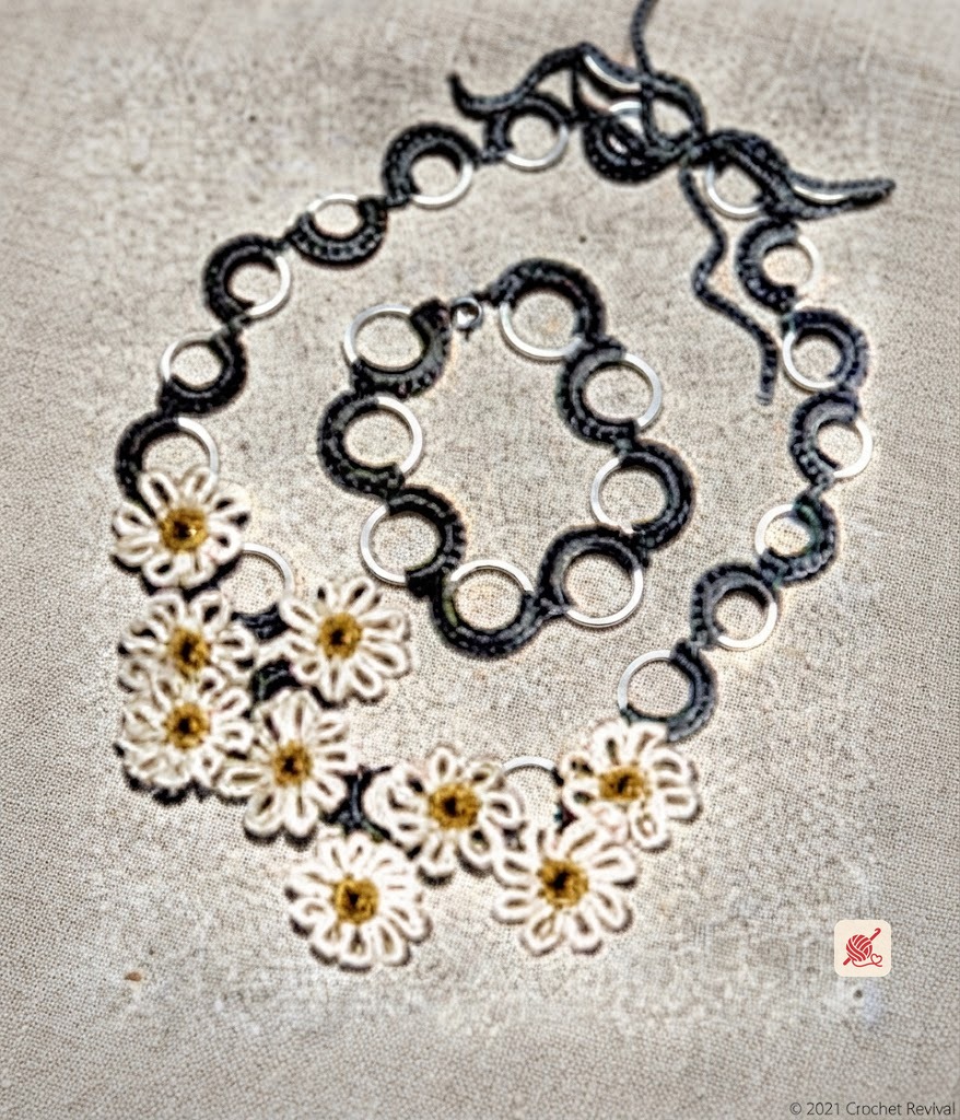 Daisy Necklace & Bracelet Pattern #2108