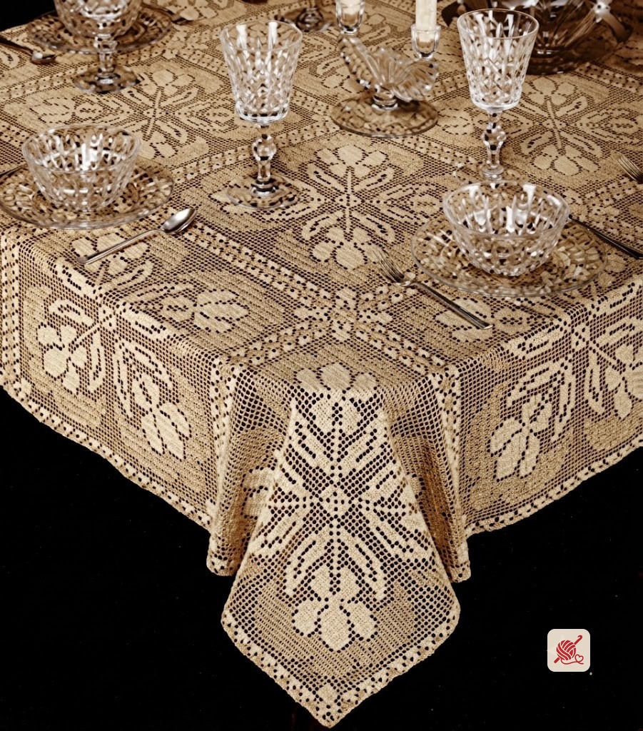 Iris Arrangement Tablecloth Pattern #7584